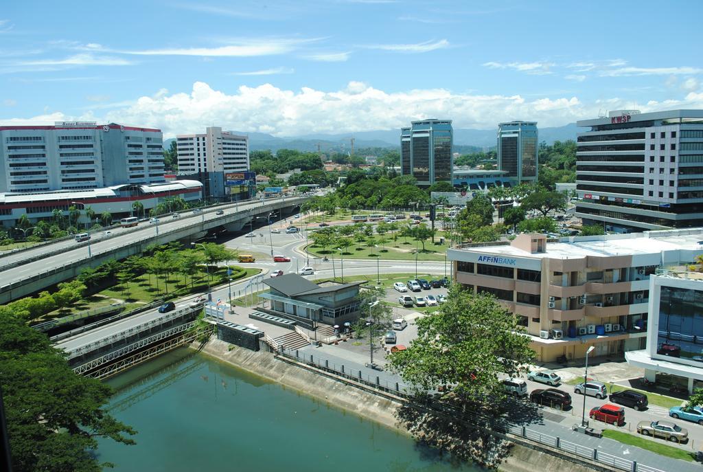 Cosy Modern Apartment Kota Kinabalu Bagian luar foto